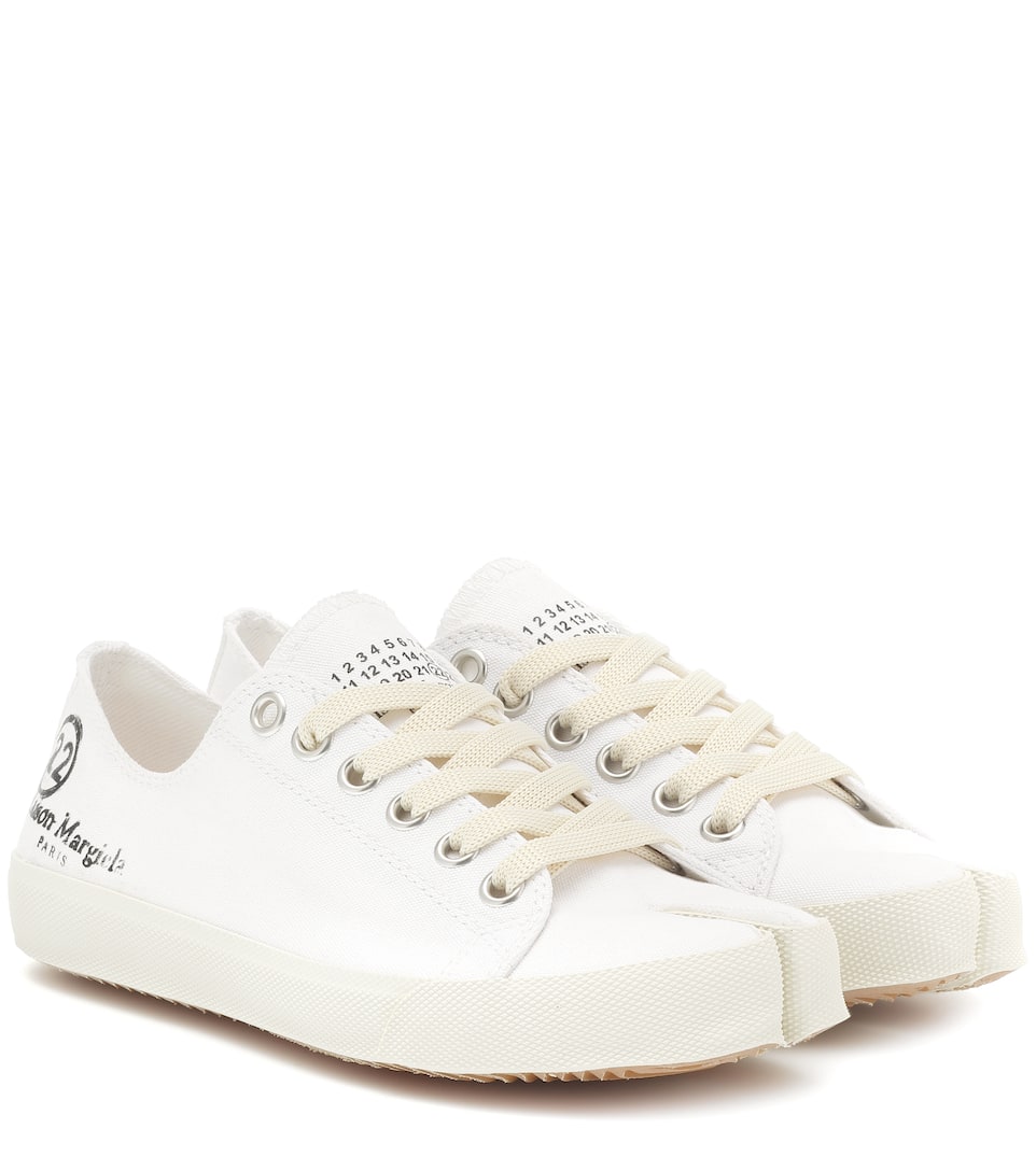 maison margiela tabi low top sneakers