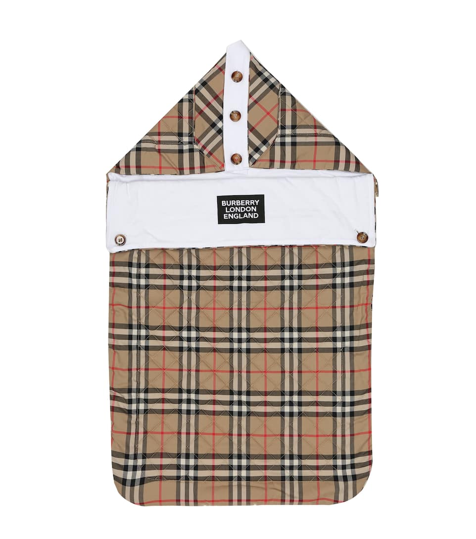 Burberry bunting clearance