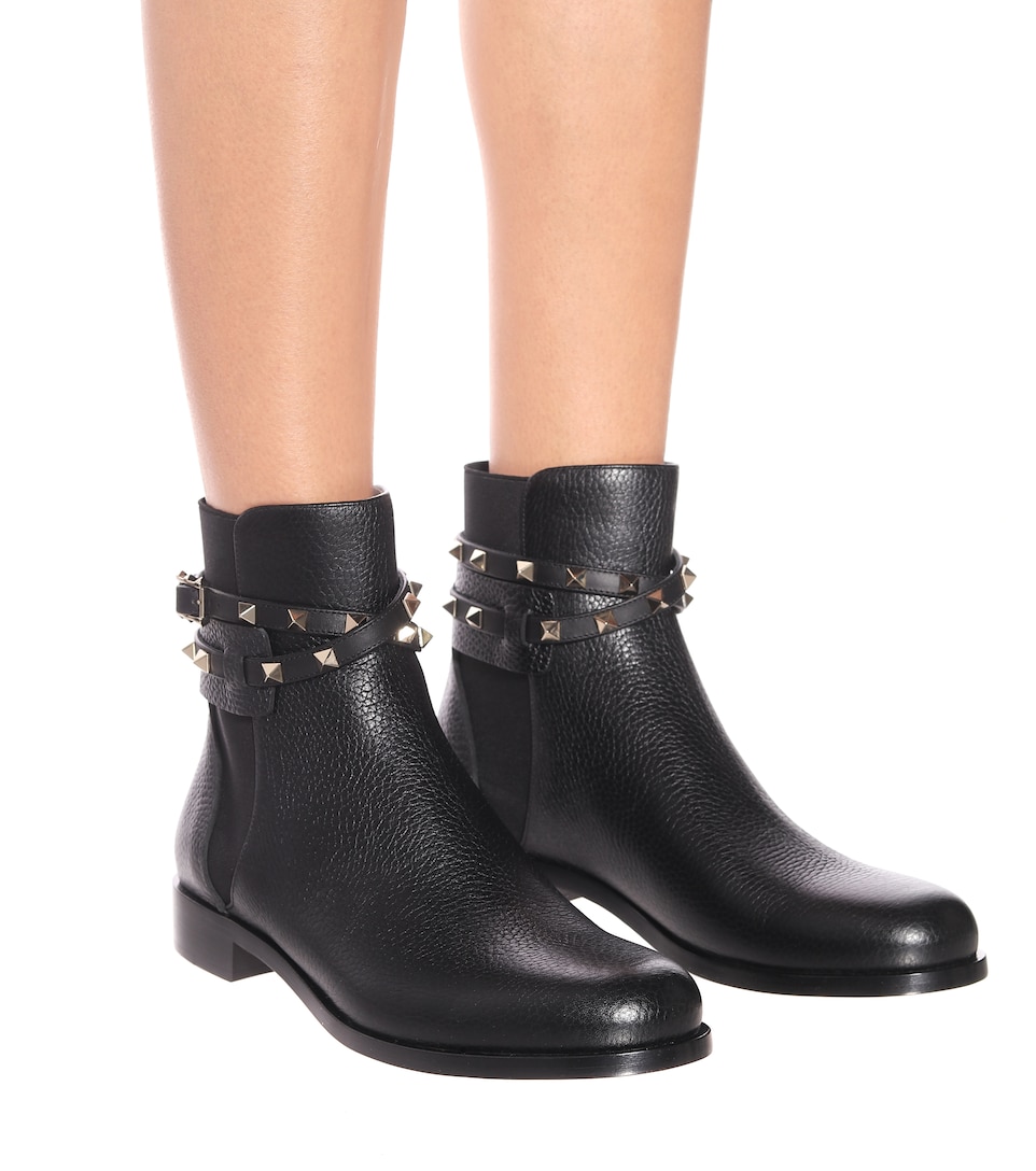 rockstud boots