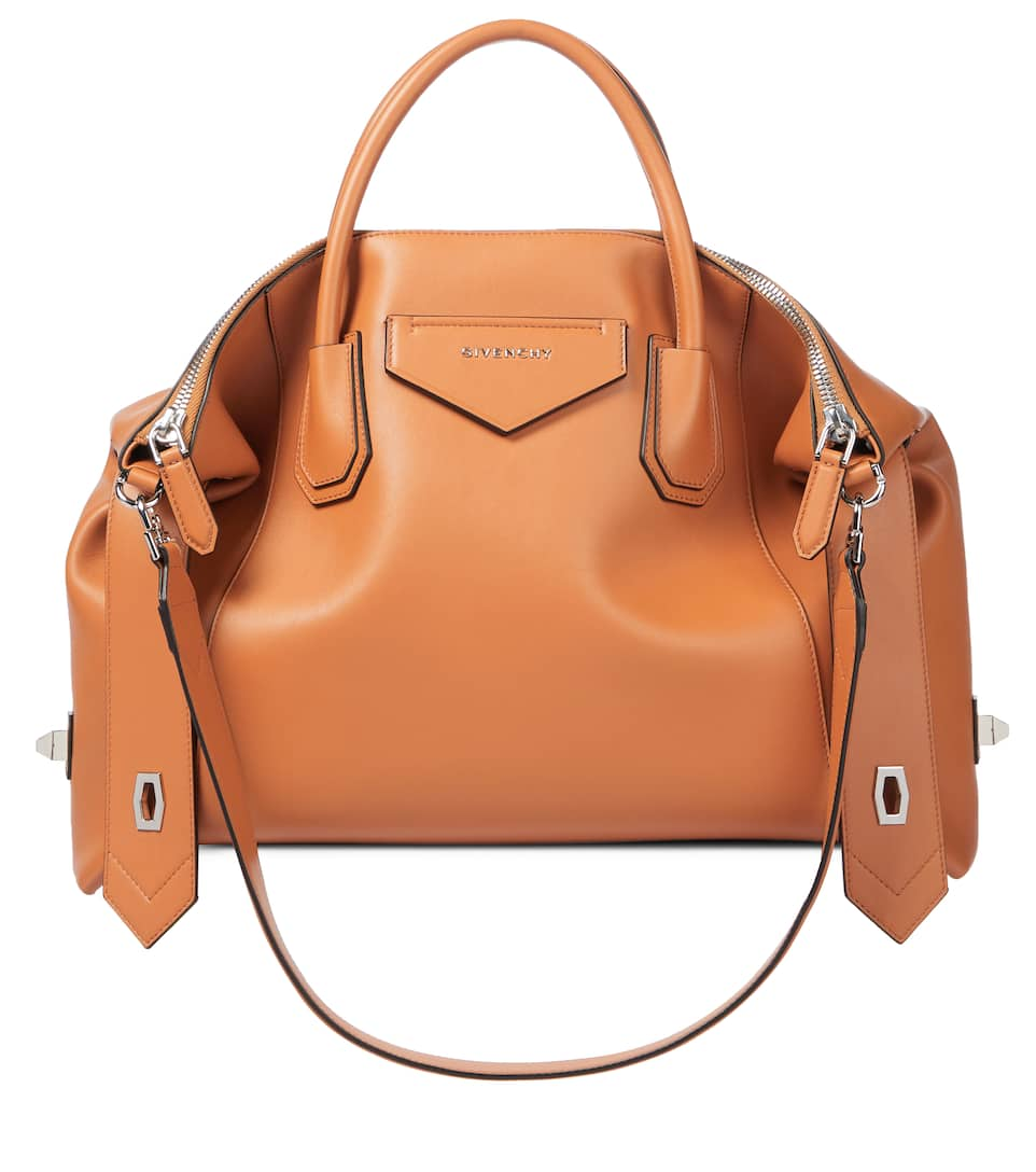 GIVENCHY ANTIGONA SOFT MEDIUM LEATHER TOTE,P00548435