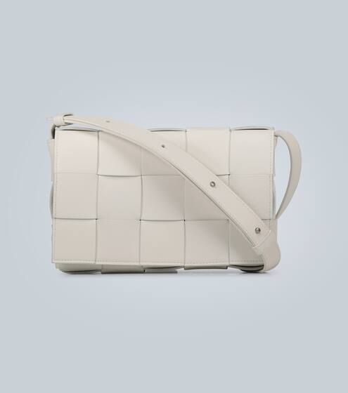 Intrecciato leather cassette bag | Bottega Veneta