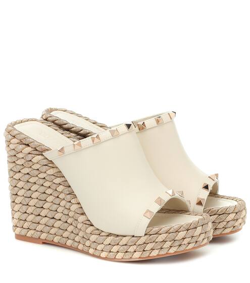 Valentino Garavani Rockstud platform wedge sandals | Valentino