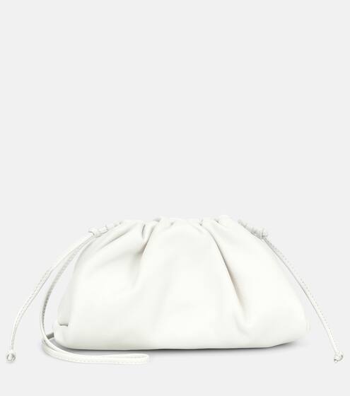 The Mini Pouch leather clutch | Bottega Veneta