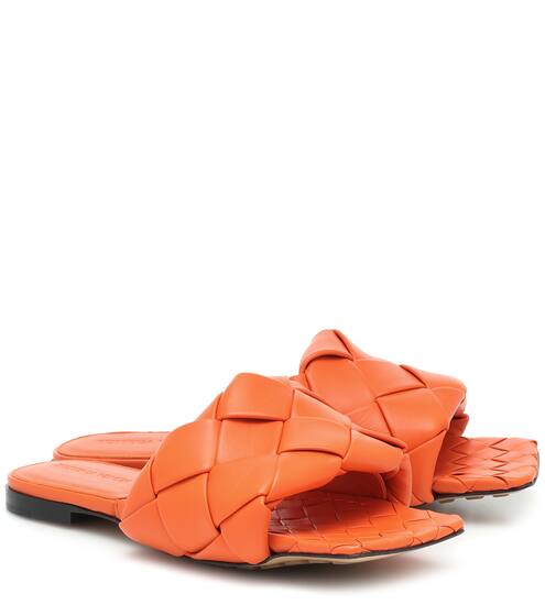 BV Lido leather slides | Bottega Veneta