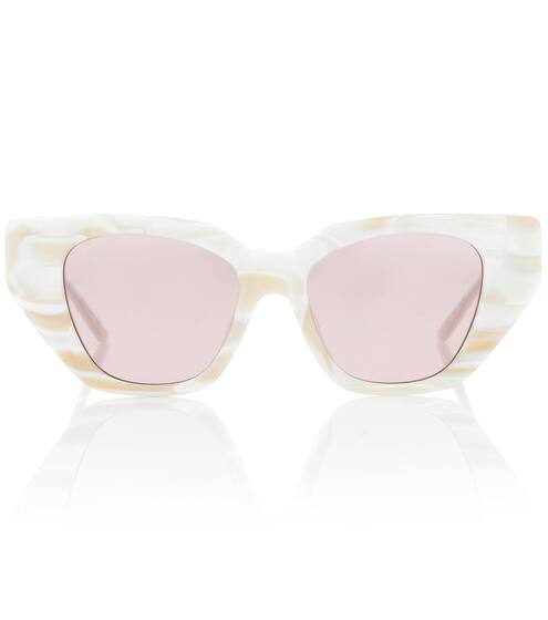 Crystal-embellished cat-eye sunglasses | Gucci