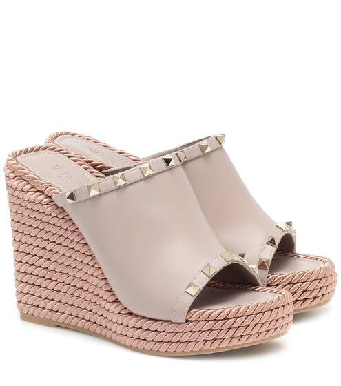Valentino Garavani Rockstud platform wedge sandals | Valentino